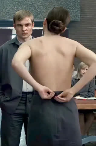 Celebrity Jennifer Lawrence Stripping gif