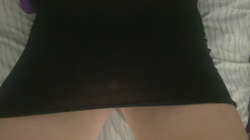 Message me if you'd upskirt me in my tiny black dress ?