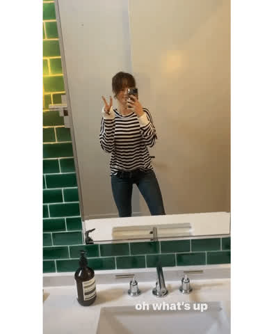 Debby Ryan gif