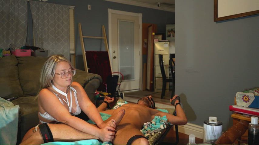 Ballbusting relieve stress on him lol
