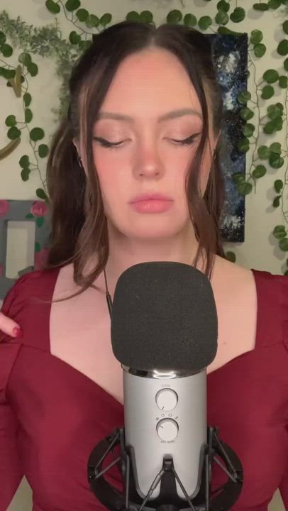Quantum ASMR really went for it