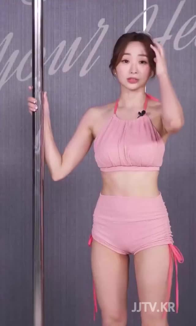 이소영 폴댄스 강사 핑크색 짤티비 - JJTV.KR