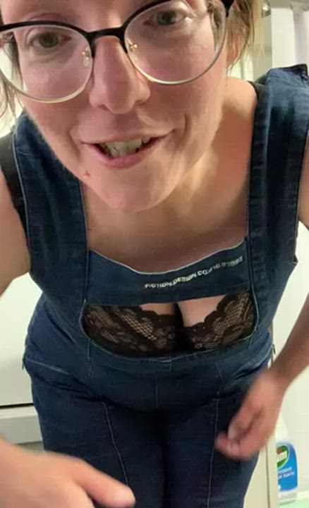 Velcro comes in handy 42 (f)
