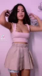 Wrong dance for this song ?be nice <3