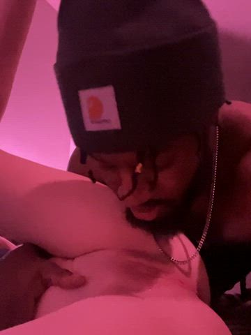 If anyone in chicago wants to explore more of their erotic side i'm looking for content