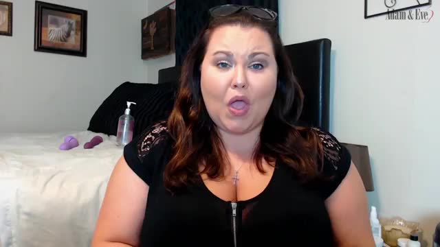 Huge Dildos for Plus Size Women | Adam and Eve Sex Toy Shopping Challenge