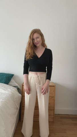 Isn't it amazing what a 5'2 frame can carry!