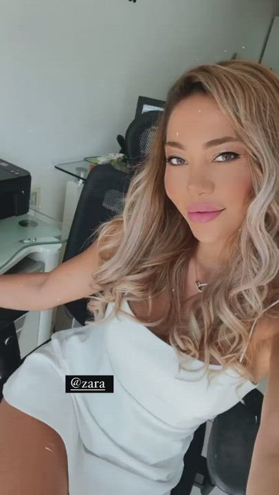 Blonde Girls Turkish gif