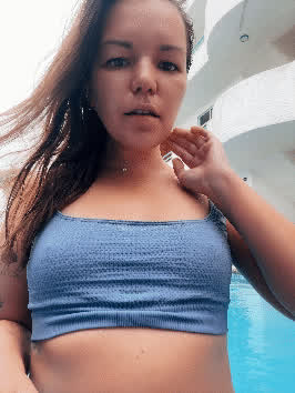 I love playing with myself when im all wet after a nice swim in the sun. 💕😁I