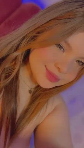 bbw big tits model nsfw natural tits small nipples smile teen webcam gif
