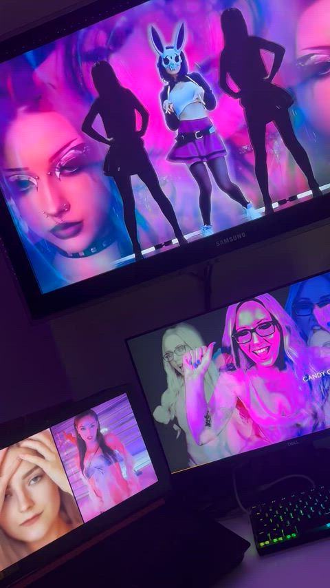 I love getting super stoned and letting princess candy push me deeper and deeper..🤤🤤🤤