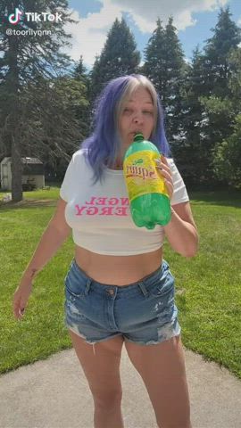 wet tshirt