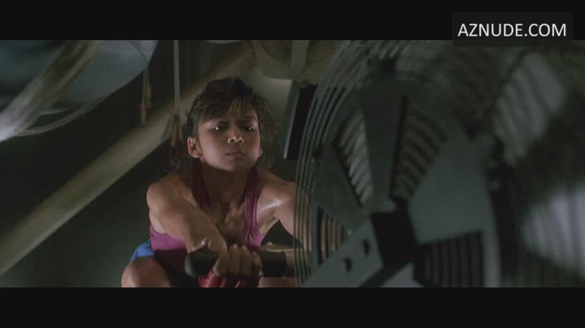 Nia Peeples - DeepStar Six (1989)