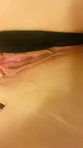 amateur masturbating object insertion pawg squirting thick tight pussy wet pussy