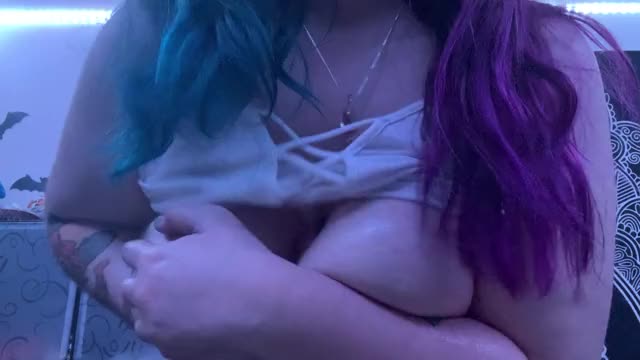 As a thank you here’s me begging for your cum and calling you a good boy ?? 13.7k