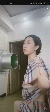 asian natural tits sideboob small tits gif