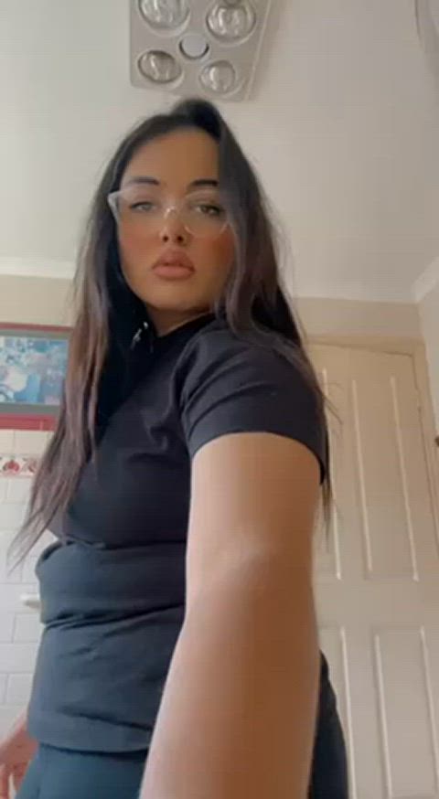 amateur ass big ass bimbo bimbofication desi exposed leggings non-nude tights gif