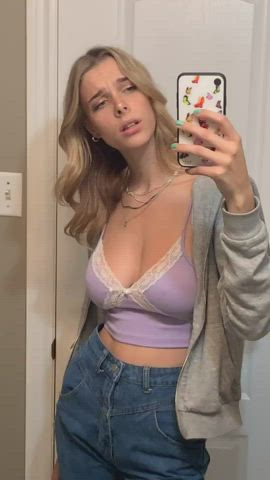 Sharing TikToks to stroke trib on Kik @ divine_life