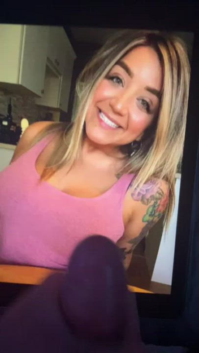 Anybody wanna trib my sexy ex too?