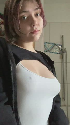 I would love to catch you staring…