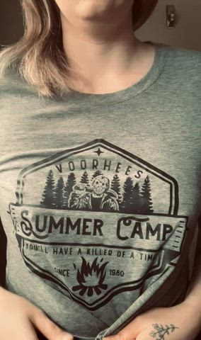 I don’t have a sexy Halloween costume but I do have this t-shirt 🤷🏻‍♀️🎃👻