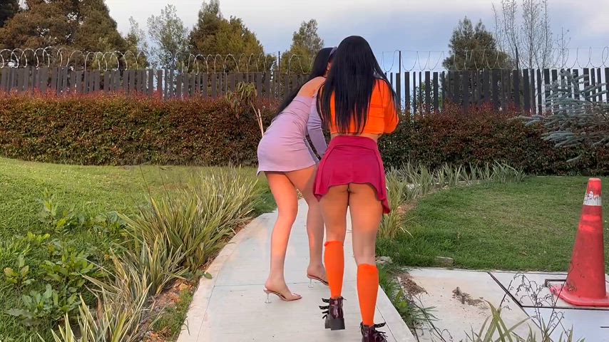 Daphne and Velma