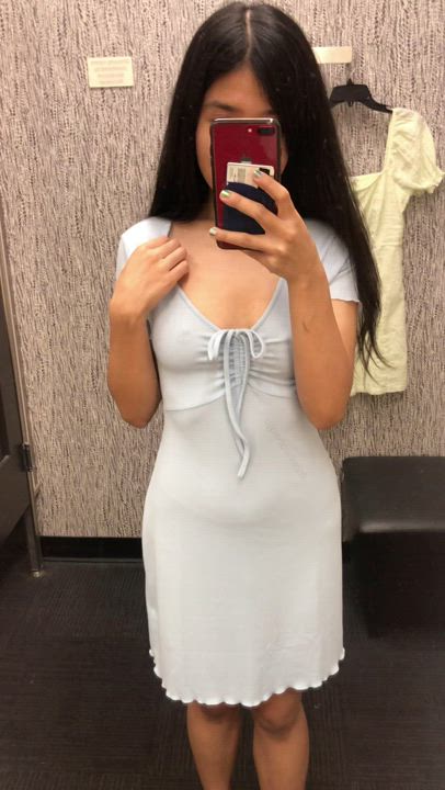 my tits wanted to say hi to y’all 👋🏽