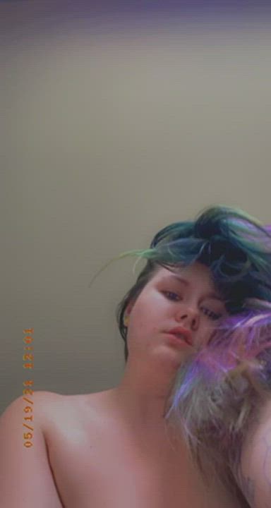 Can I climb on top? come play with me
