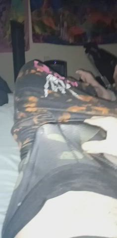 Cumming through underwear ;)