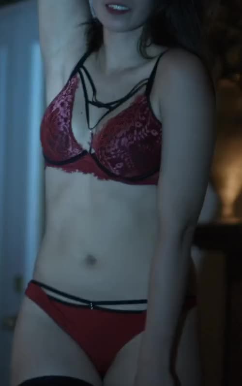 Anne-Carolyne Binette in The Nights Before Christmas (2019) - Cropped