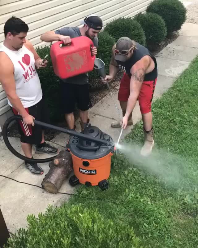 Video by drunkpeopledoingthings