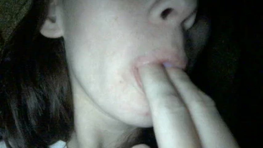 Are you... Finger licking good?