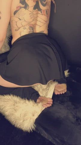 it's okay, the panties slide off easy🤭
