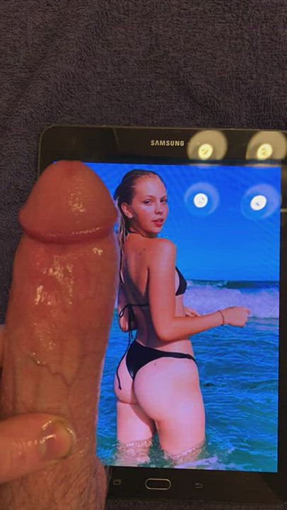 Teen Tribbing Tribute gif