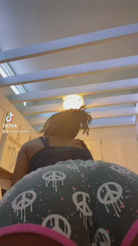 ass clapping booty ebony onlyfans shaking shorts tiktok gif