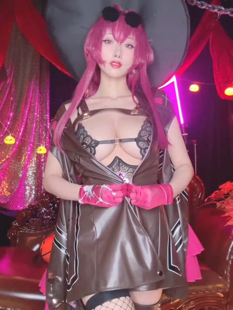 asian cosplay taiwanese gif
