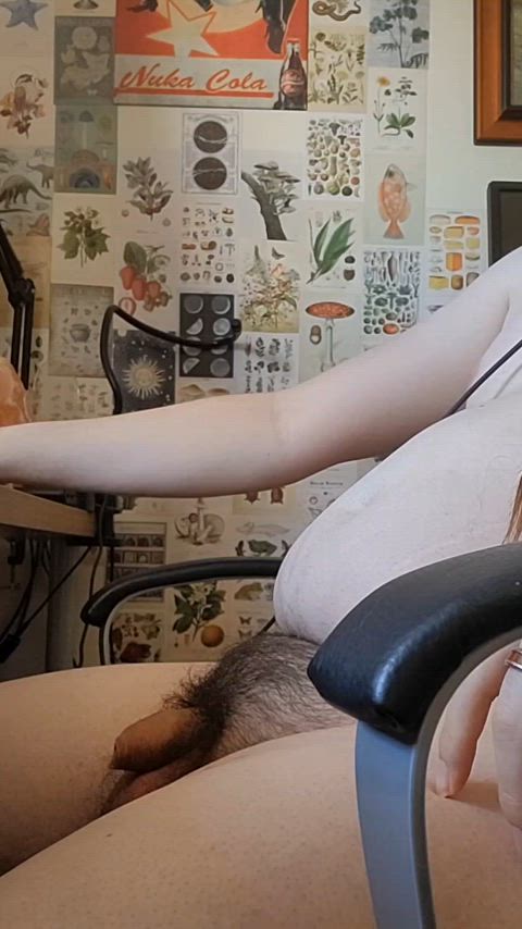 Chubby trans girl with a small dick (me) browsing nsfw tumblr.