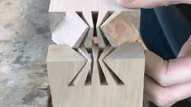 Amazing Japanese Sunrise dovetail joint. Japanese joinery.