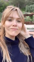 Elizabeth Olsen gif