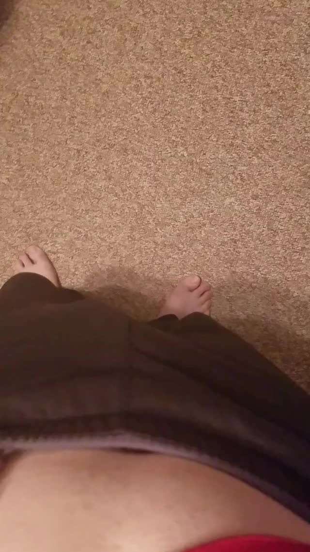 Flopping around the house (27 m)