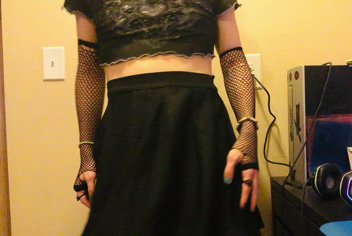 You think you’ll notice what’s under my skirt 🥰