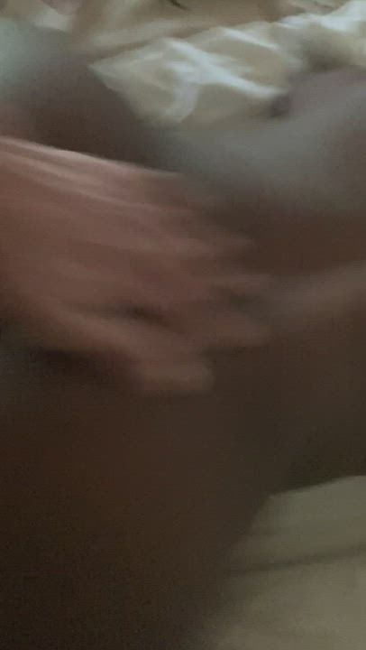 Arab guy cums on a black ass
