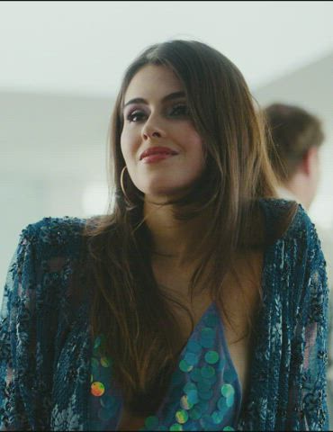 Isabel Harder Pargana showing her great tits (and ass) in Amazon german series Love