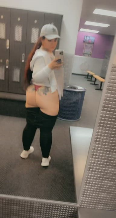 Need your cock to come work me out next.