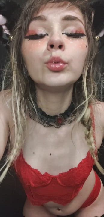 ��Open wide i'ts itme for your daily spit worship …