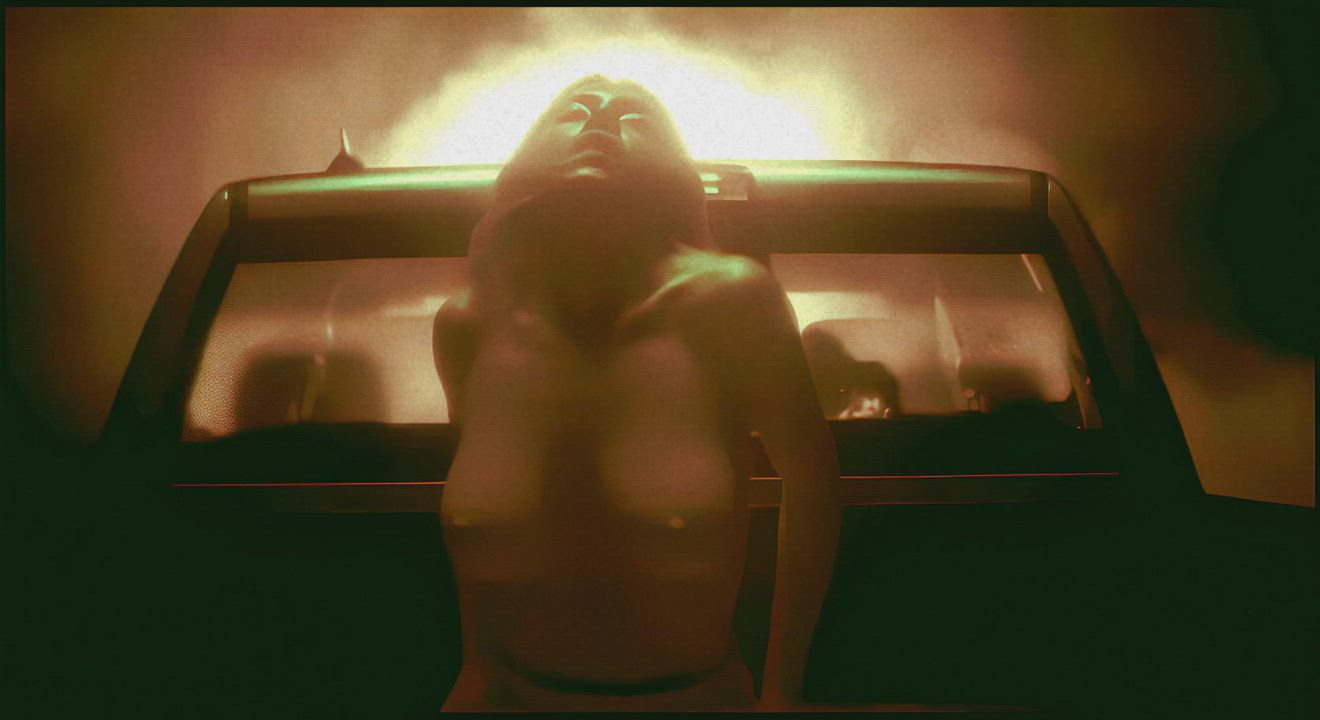 Sydney Sweeney, Euphoria Ride