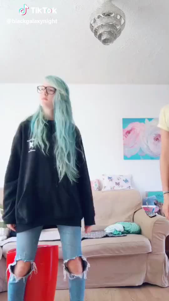  #twentyone #twentyonepilot #comedy #cringe #featureme #tictok #bluehair #blue