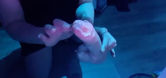 Eating the cum off my dildo