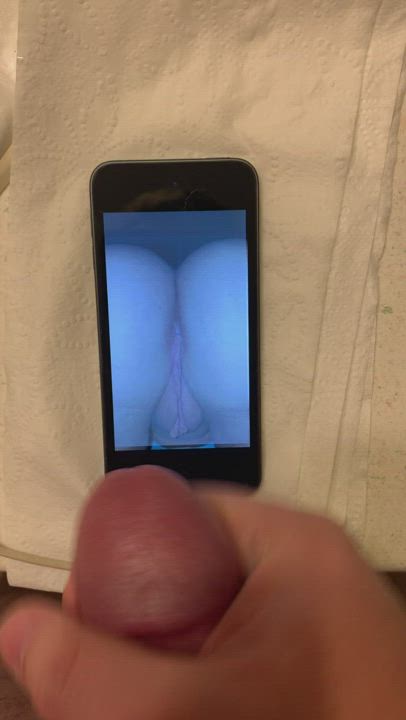 Couldn't contain my hard cock once I see jkitty6969 beautiful pussy and ass. I had