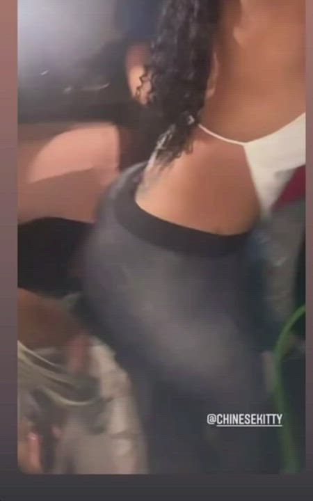 Amateur Softcore Thong Twerking gif